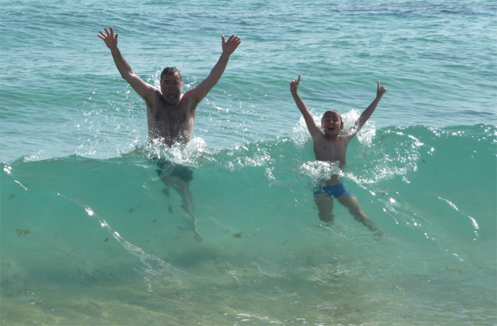 Con mi hijo en Zahara de los Atunes